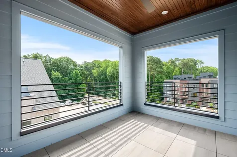413 Chatham View Road Cary NC 27511