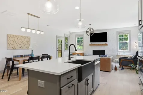 337 Chauncey Circle Chapel Hill NC 27516
