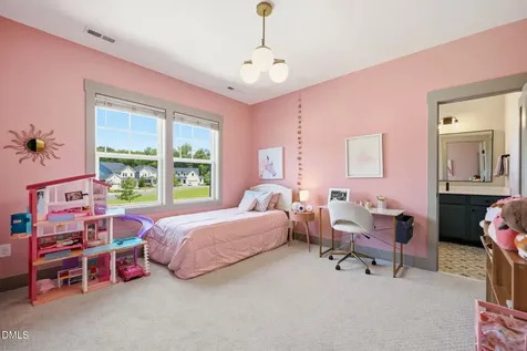 337 Chauncey Circle Chapel Hill NC 27516