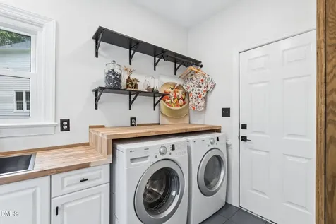 211 Forest Brook Drive Cary NC 27519