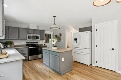 102 Canyon Run Cary NC 27513