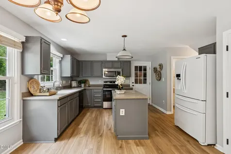 102 Canyon Run Cary NC 27513