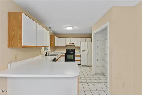 5112 Simmons Branch Trail Raleigh NC 27606