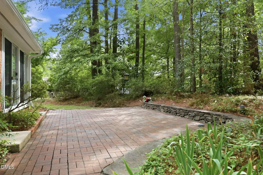 820 Emory Drive Chapel Hill NC 27517
