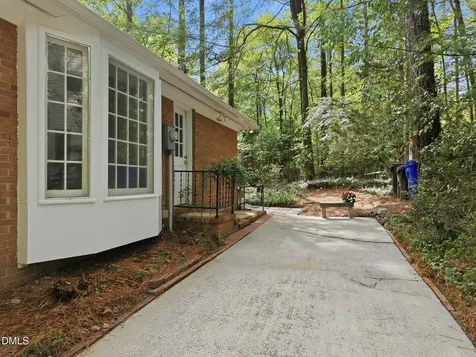820 Emory Drive Chapel Hill NC 27517