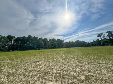 113 Pine Log Lane Roseboro NC 28382