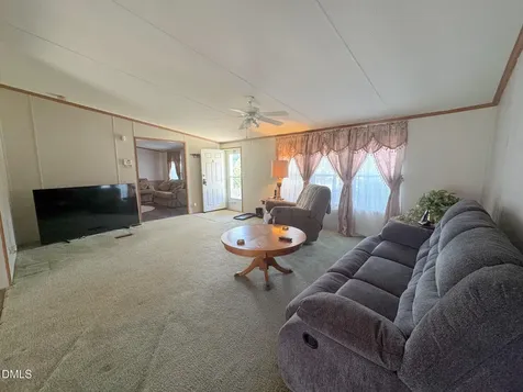 113 Pine Log Lane Roseboro NC 28382