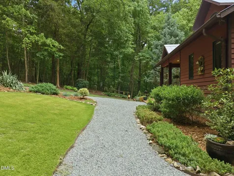 1056 Beaver Dam Road Chapel Hill NC 27517