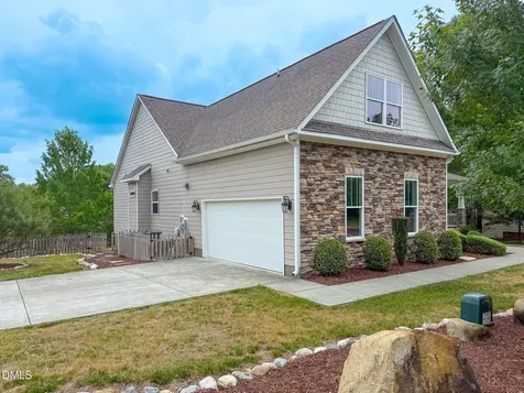 4 Trillium Court Durham NC 27712
