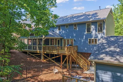 3516 Ranlo Drive Raleigh NC 27612