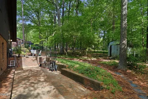1904 Overland Drive Chapel Hill NC 27517