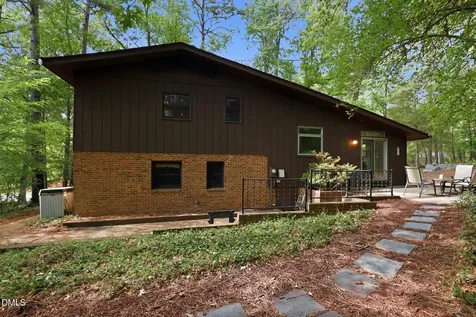 1904 Overland Drive Chapel Hill NC 27517