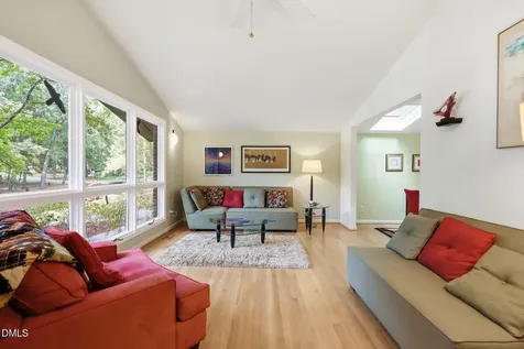 1904 Overland Drive Chapel Hill NC 27517