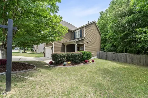 919 Award Street Fuquay Varina NC 27526