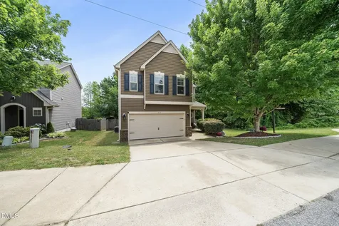 919 Award Street Fuquay Varina NC 27526
