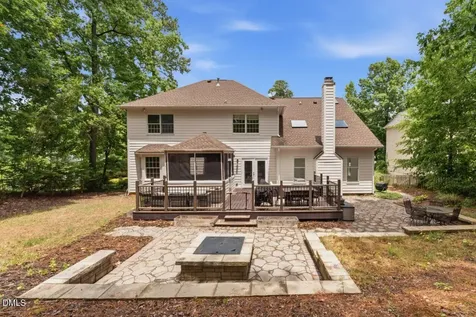 203 Ticonderoga Cary NC 27519