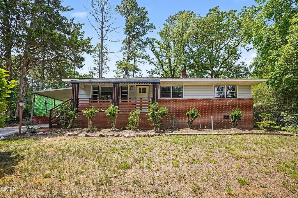 906 Larchwood Drive Durham NC 27713
