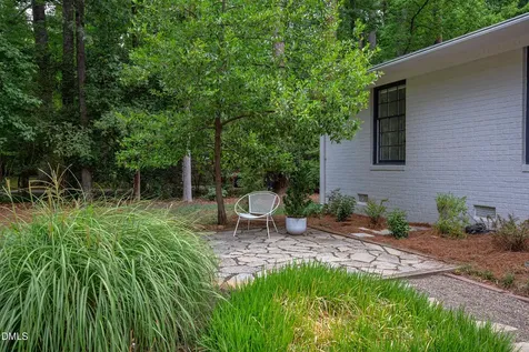 809 Tinkerbell Road Chapel Hill NC 27517