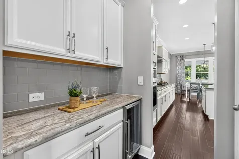 609 Cottsmore Court Cary NC 27519