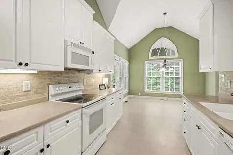 13 York Woods Place Durham NC 27705