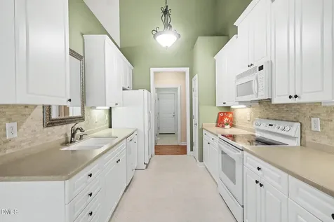 13 York Woods Place Durham NC 27705