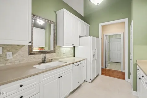 13 York Woods Place Durham NC 27705
