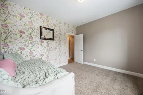 2720 Cutleaf Drive Apex NC 27539