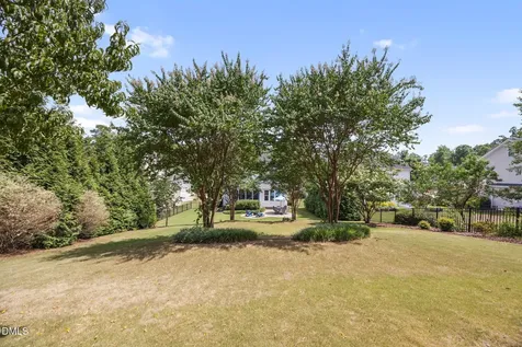 2720 Cutleaf Drive Apex NC 27539