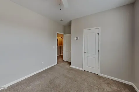 1033 Crystalwater Drive Fuquay Varina NC 27526