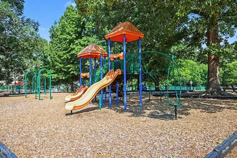 102 Maple Crest Court Apex NC 27502