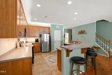 5552 Nur Lane Raleigh NC 27606