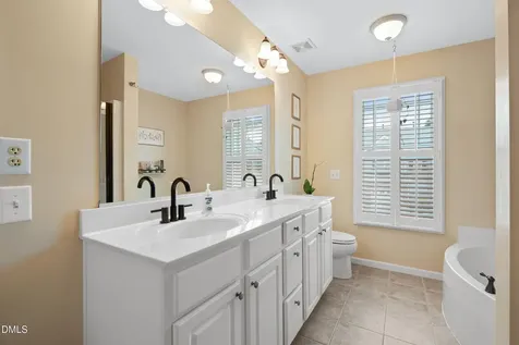5552 Nur Lane Raleigh NC 27606