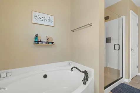 5552 Nur Lane Raleigh NC 27606