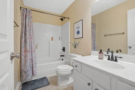 5552 Nur Lane Raleigh NC 27606