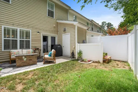 5552 Nur Lane Raleigh NC 27606