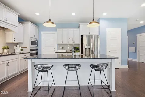 542 Beacon Ridge Boulevard Chapel Hill NC 27516