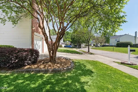 260 Adefield Lane Holly Springs NC 27540