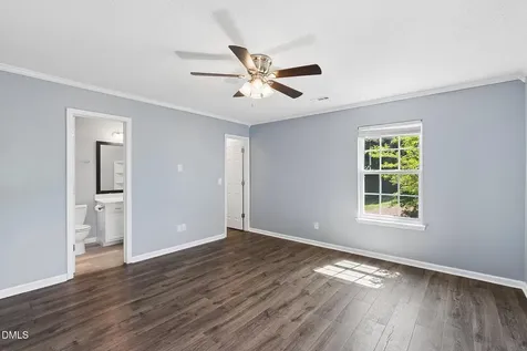 260 Adefield Lane Holly Springs NC 27540