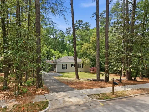 107 Pinecrest Road Durham NC 27705