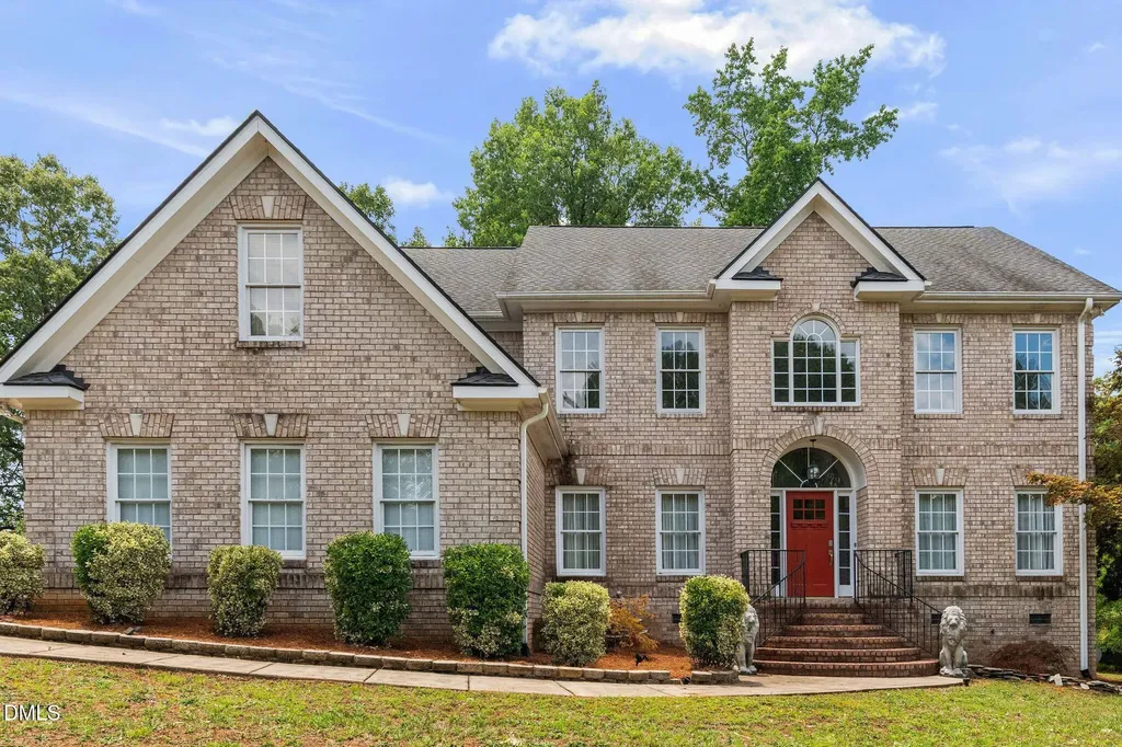 2901 Lauren Oaks Drive Raleigh NC 27616