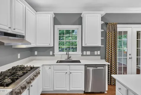 2901 Lauren Oaks Drive Raleigh NC 27616