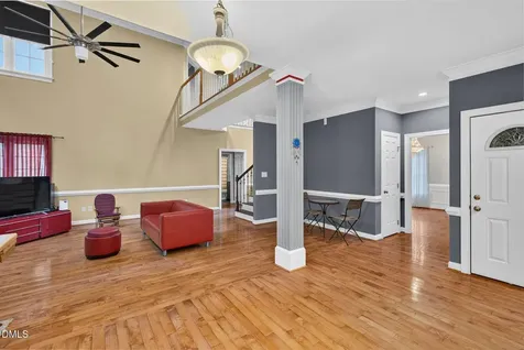 2901 Lauren Oaks Drive Raleigh NC 27616