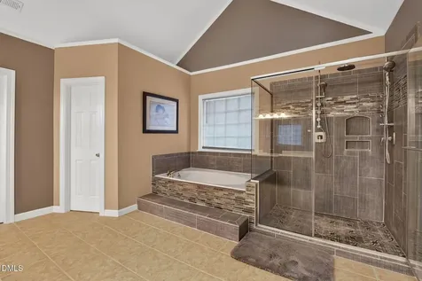 2901 Lauren Oaks Drive Raleigh NC 27616