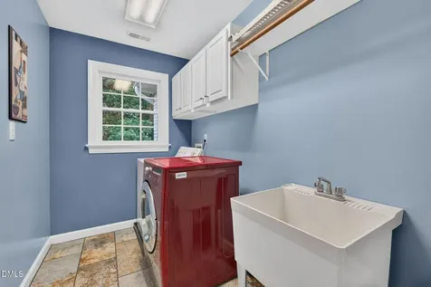 2901 Lauren Oaks Drive Raleigh NC 27616