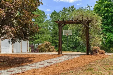 2901 Lauren Oaks Drive Raleigh NC 27616