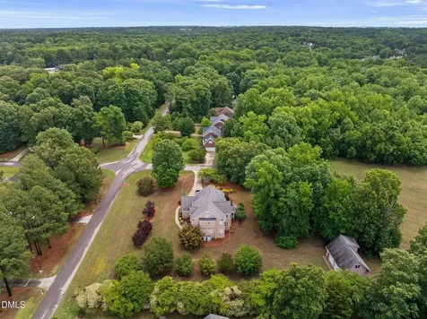 2901 Lauren Oaks Drive Raleigh NC 27616