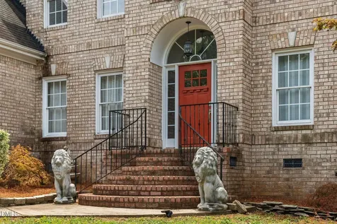 2901 Lauren Oaks Drive Raleigh NC 27616