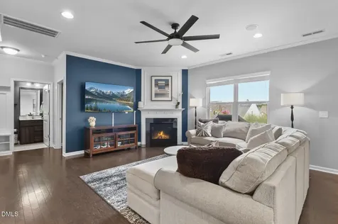 2504 Averon Drive Fuquay Varina NC 27526