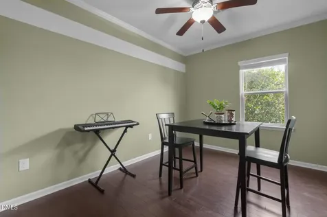 2504 Averon Drive Fuquay Varina NC 27526