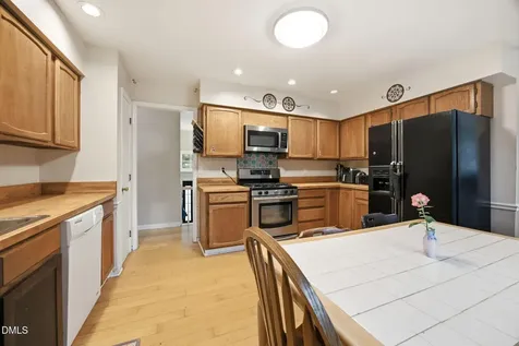 1545 Seabrook Avenue Cary NC 27511